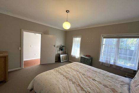 Photo of property in 122 Hamilton Road, Hataitai, Wellington, 6021