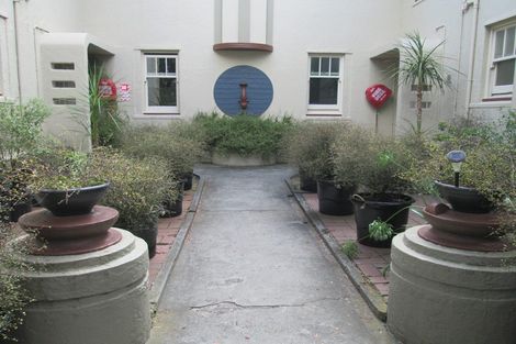 Photo of property in Zena Court, 11f8 Dufferin Street, Mount Victoria, Wellington, 6021