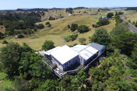 Photo of property in 1738 State Highway 12, Paparoa, 0571