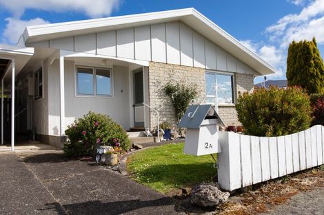 Photo of property in 2a Hunter Street, Dannevirke, 4930