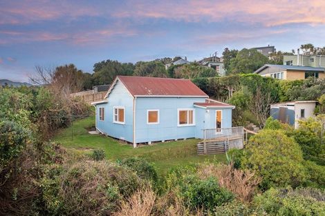 Photo of property in 1 Luss Road, Company Bay, Dunedin, 9014