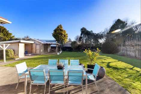 Photo of property in 79 Savage Crescent, West End, Palmerston North, 4412