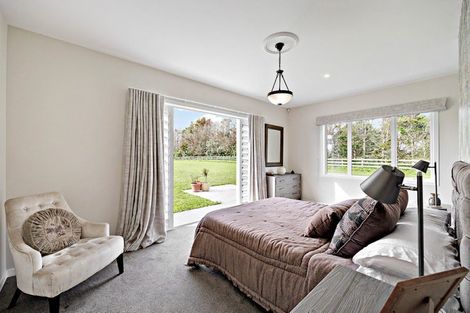 Photo of property in 118 Tourist Road, Clevedon, Papakura, 2582
