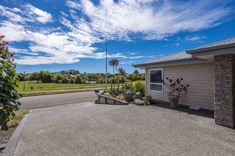 Photo of property in 21 Jade Lane, Paraparaumu, 5032