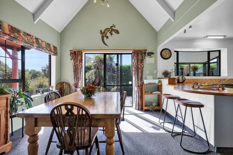 Photo of property in 13 Tuahu Place, Waitara, 4320