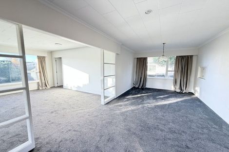 Photo of property in 29 Highfield Place, Avonhead, Christchurch, 8042
