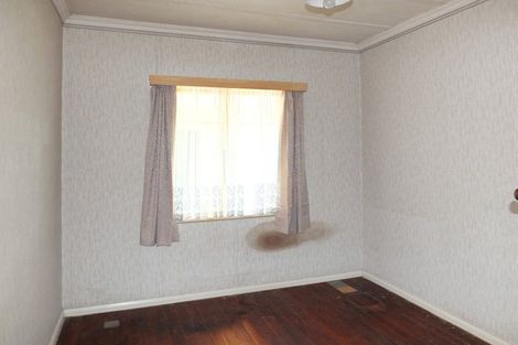 Photo of property in 46 Signal Street, Foxton Beach, Foxton, 4815