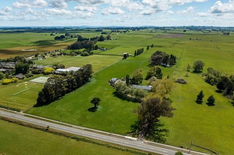 Photo of property in 74 Wanganui Road, Marton, 4788