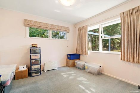 Photo of property in 89 Stottholm Road, Titirangi, Auckland, 0604