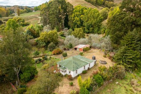 Photo of property in 108 Mangapapa Road, Ohingaiti, Hunterville, 4783