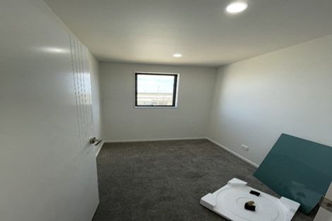Photo of property in 19a Poruru Close, Papakura, 2110