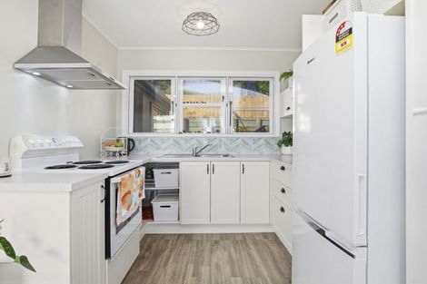 Photo of property in 8a-8b Devon Place, Cannons Creek, Porirua, 5024