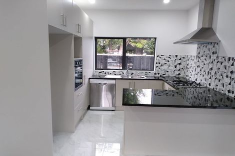 Photo of property in 1 Nagra Lane, Papakura, 2110