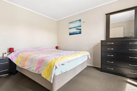 Photo of property in 1/2 Atkinson Avenue, Otahuhu, Auckland, 1062