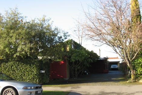 Photo of property in 2/980 Colombo Street, St Albans, Christchurch, 8014