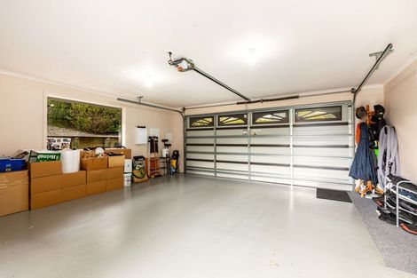 Photo of property in 21 Resolution Drive, Whitby, Porirua, 5024