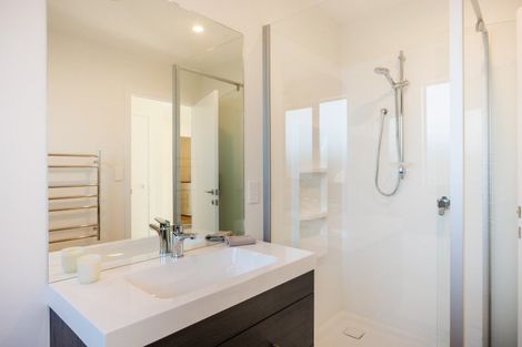 Photo of property in 75 Atlantic Drive, Fitzherbert, Palmerston North, 4410