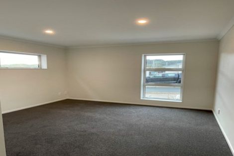 Photo of property in 25 Stockport Grove, Churton Park, Wellington, 6037