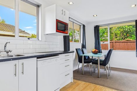 Photo of property in 51 Ambleside Drive, Burnside, Christchurch, 8053