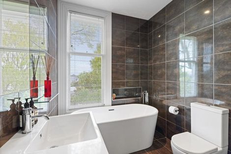 Photo of property in 40 Mansfield Avenue, St Albans, Christchurch, 8014