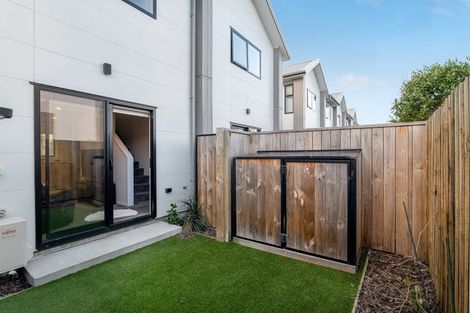 Photo of property in 25/180 Marine Parade, New Brighton, Christchurch, 8083