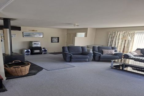 Photo of property in 14 Elizabeth Street, Rolleston, 7614