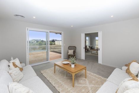 Photo of property in 139 Silver Peaks Drive, West Melton, 7618