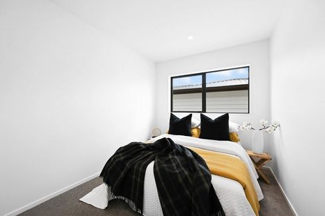 Photo of property in 5 Elegant Lane, Ranui, 0612