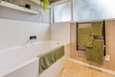 Photo of property in 279 Royal Road, Massey, Auckland, 0614