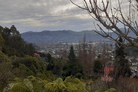 Photo of property in 6 Kerkwall Drive, Naenae, Lower Hutt, 5011