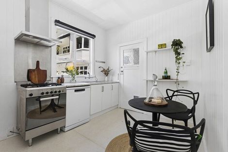 Photo of property in 23 Laura Avenue, Brooklyn, Wellington, 6021