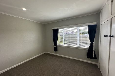 Photo of property in 65 Strange Street, Waitara, 4320