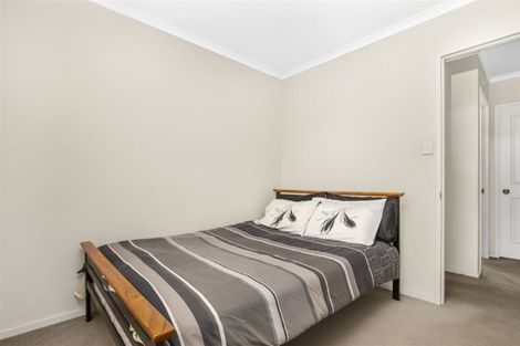 Photo of property in 33 Morewa Place, Takanini, 2112