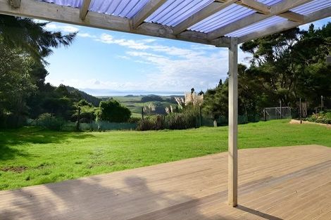 Photo of property in 201 Mcleod Road, South Head, Helensville, 0874