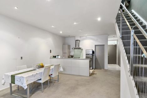 Photo of property in Hb Apartments, 4/3 Holland Street, Te Aro, Wellington, 6011