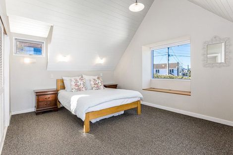 Photo of property in 68a Amritsar Street, Khandallah, Wellington, 6035