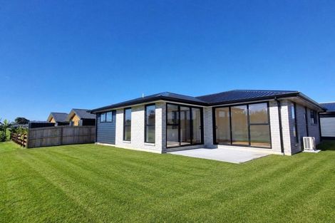 Photo of property in 20 Harrison Drive, Tikipunga, 0112