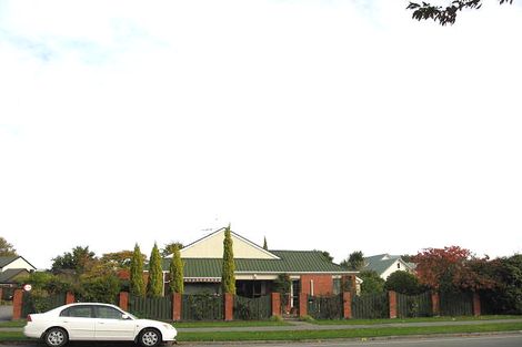 Photo of property in 47 Memorial Avenue, Ilam, Christchurch, 8053