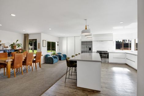 Photo of property in 515 Carrington Road, Hurworth, New Plymouth, 4371