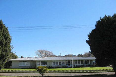 Photo of property in 11 Melville Street, Waipawa, 4210