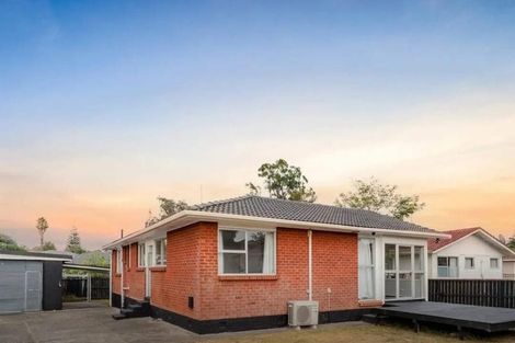 Photo of property in 15 Burndale Terrace, Manurewa, Auckland, 2102