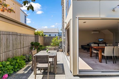 Photo of property in 4 Elderwood Lane, Edgeware, Christchurch, 8013