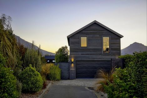 Photo of property in 3 Kintyre Court, Jacks Point, Queenstown, 9371