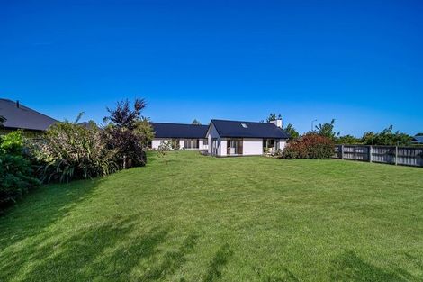 Photo of property in 19 Rossington Drive, West Melton, 7618