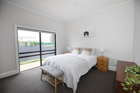 Photo of property in 172 Vigor Brown Street, Napier South, Napier, 4110