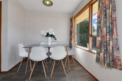 Photo of property in 18 Peer Street, Upper Riccarton, Christchurch, 8041