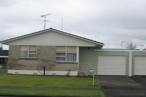Photo of property in 5c Onslow Road, Papakura, 2110