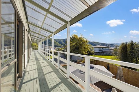 Photo of property in 296 Waikawa Road, Waikawa, Picton, 7220