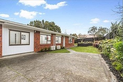 Photo of property in 303a/2 Great North Road, Henderson, Auckland, 0612