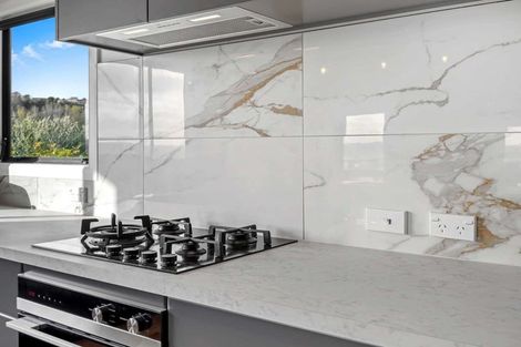 Photo of property in 1 Shakespeare Road, Bastia Hill, Whanganui, 4500